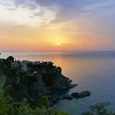 Baia Imminens Mari Bed & Breakfast Copanello